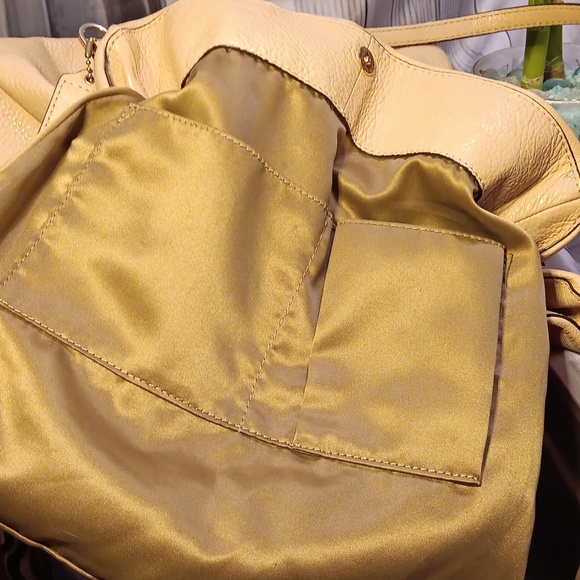 Coach Phoebe K138126224 Pebble Soft Leather Tan Bag Purse - Picture 11 of 12